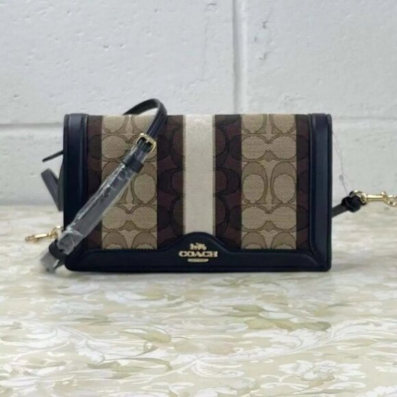 COACH C5884 WOMEN'S FOLDOVER CROSSBODY CLUTCH IN KHAKI BLACK MULTI - Picture 3 of 5